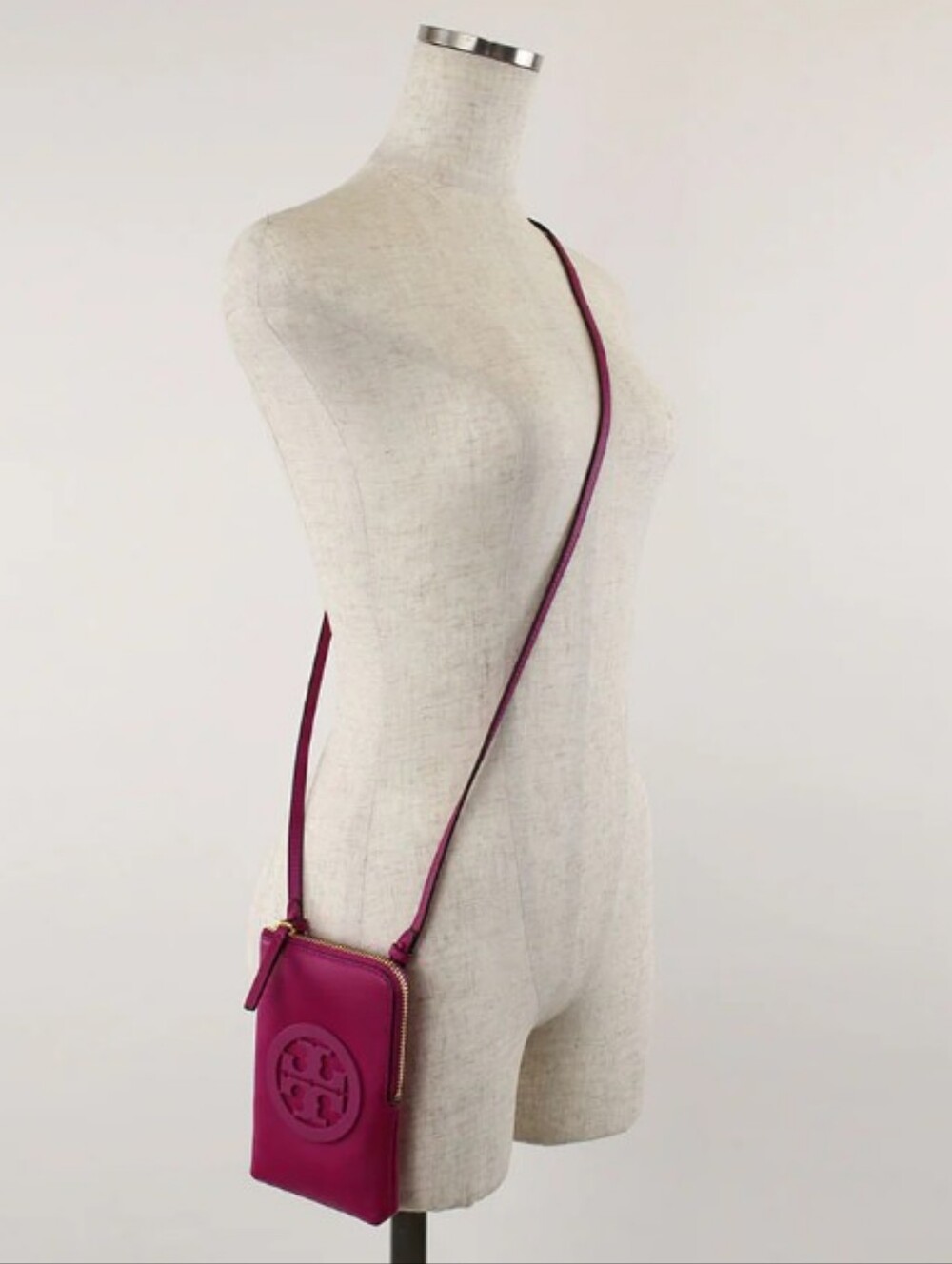 Tory Burch-Charlie Crossbody Phone Pouch - (Fuchsia 💗)